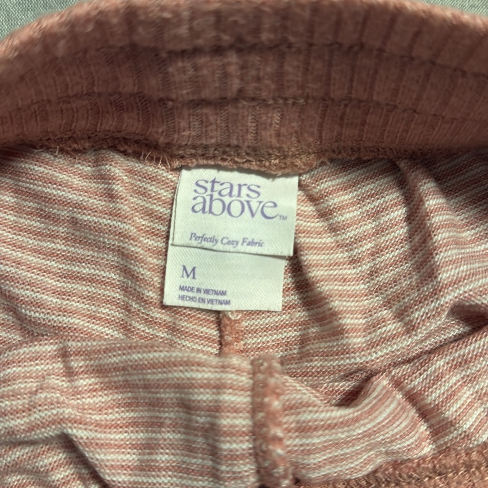Stars Above Pink/White Pajama Shorts - Picture 2 of 3